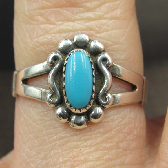 Jewelry - Size 7 Sterling Light Blue Turquoise Stone Ring